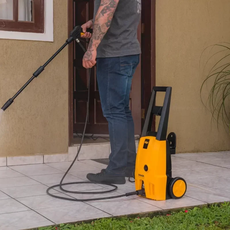 Como Usar Lavadora de Alta Pressão? Dicas de Limpeza e de Uso