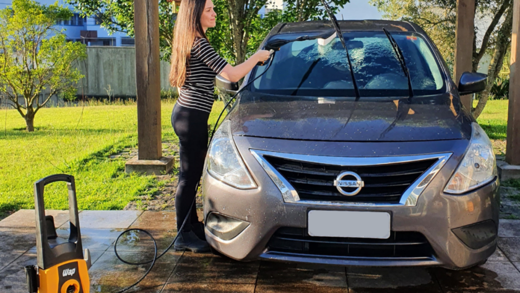 lavadora new eco wash 2200 lavando carro